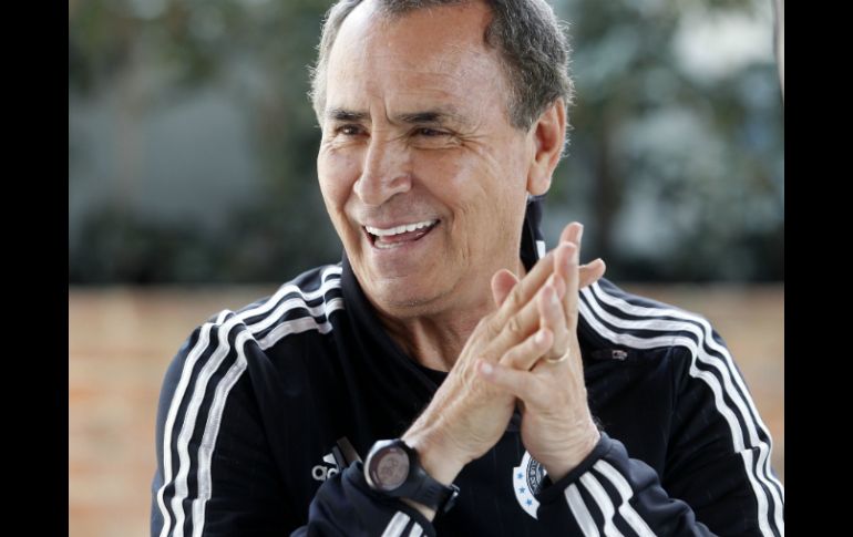 'Yo creo que es un reconocimiento, un halago, pero también es un compromiso porque no estoy retirado', comenta Real. EL INFORMADOR / ARCHIVO