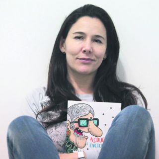 Kirén Miret con nuevo libro bajo el brazo