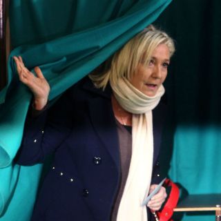 Extrema derecha habría tenido resultado récord en Francia