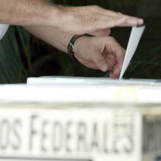 Detienen a presuntos encuestadores en elección de Aguascalientes