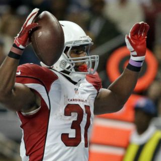 Arizona no pasa apuros para vencer a Carneros