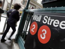 Este lunes, los operadores en el parqué neoyorquino se decantaban por los valores bursátiles. AP / ARCHIVO