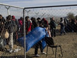 Los refugiados han llegado a un ritmo de dos mil a tres mil diarios en los últimos días, señala un ministro alemán. AP / P. Giannakouris