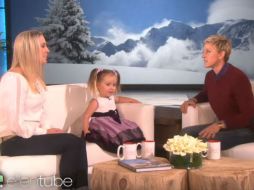 En un video del programa de la comediante y presentadora DeGeneres, se ve a la pequeña que reconoce los elementos de la tabla. YOUTUBE / TheEllenShow