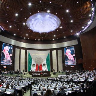 Diputados avalan dictamen de reforma política del DF