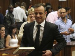 Tras pasar casi un año entre rejas, Pistorius salió de la cárcel por buen comportamiento el pasado 20 de octubre. AP / S. Sibeko