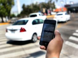 En agosto se detectó una demanda de 208 mil 44 viajes diarios en taxis amarillos; en Uber y City Drive suman 42 mil 052 viajes. EL INFORMADOR / ARCHIVO