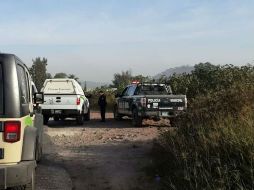 Poco después de las 8:00 llegaron los peritos para recabar los indicios. EL INFORMADOR /