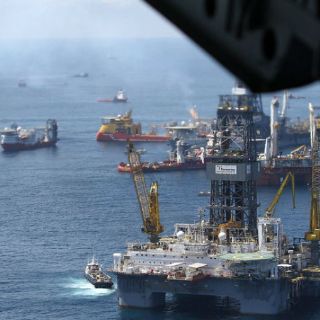 Demanda externa impulsará economía de México en 2016