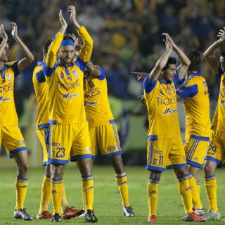 Ayala toma con cautela ventaja de Tigres