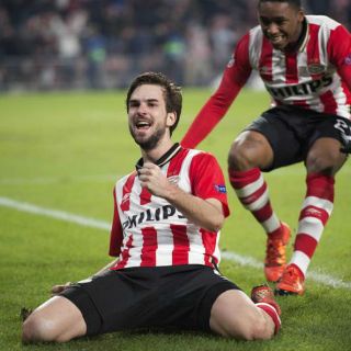 Técnico de PSV supera pase en Champions para centrarse en Liga