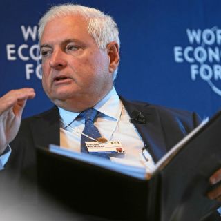 Juez declara en rebeldía a Martinelli por no acudir a audiencia