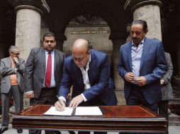 Los incrementos salariales acordados con los sindicatos este viernes aplicarán en 2016. TWITTER / @EnriqueAlfaroR