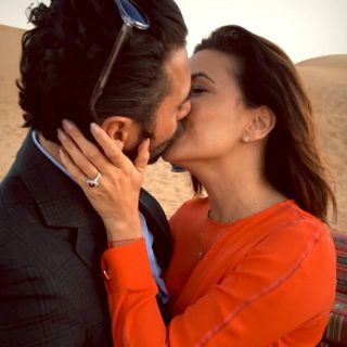 Eva Longoria se compromete con José Antonio Bastón