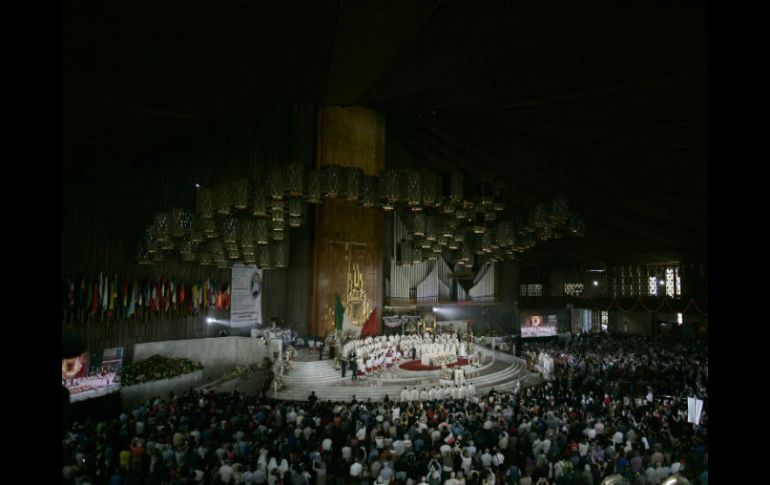 El gobierno capitalino instaló la Base Hércules para el Operativo Basílica 2015, con el fin de garantizar la seguridad del lugar. SUN / ARCHIVO