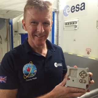 Primer astronauta británico en la EEI, ansioso por su misión