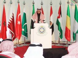 El príncipe y ministro de Defensa, Mohammed bin Salman, asegura que la coalición desarrollará mecanismos antiterroristas. AFP /