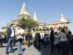 En el Centro tapatío se observaron evacuaciones preventivas en los edificios públicos. EL INFORMADOR / E. Barrera