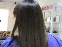 El aceite de argán funciona no sólo para el cabello sino también para la piel. EL INFORMADOR / ARCHIVO
