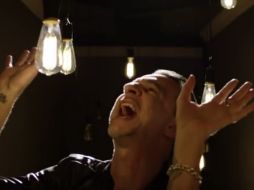 El video contiene una esencia optimista y refleja la cultura vibrante de la ciudad de Nueva York. YOUTUBE /  DaveGahanVEVO