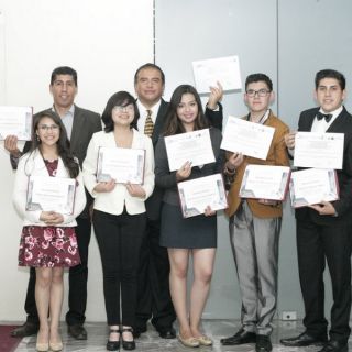 Exposición sobre astronomía del Politécnico cautiva en España