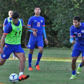 Jesús Corona será valorado de lesión en Houston