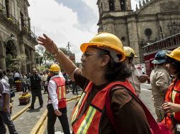 Varios edificios fueron desalojados esta mañana debido al movimiento telúrico. EL INFORMADOR / A. Hernández