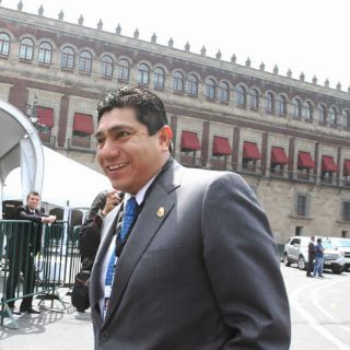 Jorge Luis Preciado, acusado de usar Teletón con fines políticos