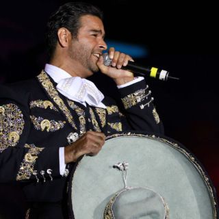 Pese a escándalos, Pablo Montero reporta un gran año