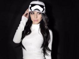 De esta forma, resaltó su belleza y curvas en redes sociales. TWITTER / @jimenaofficial