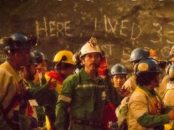 La banda sonora del filme la compuso James Horner, fallecido en junio pasado. TWITTER / @los33pelicula