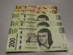El dólar al menudeo cerró en 17.35, cinco centavos más que el cierre de ayer. EL INFORMADOR / ARCHIVO