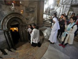 La gruta de la Basílica de la Natividad prepara con resignación su tradicional Misa de Gallo. EFE / A. Al Hashlamoun