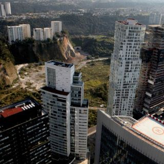 Mancera pide abrir expediente sobre deslave en Santa Fe