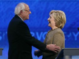 Clinton aceptó la disculpa de Sanders y dijo que debían seguir adelante. AP / J. Cole
