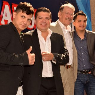 La Arrolladora Banda El Limón pone a bailar a Acapulco