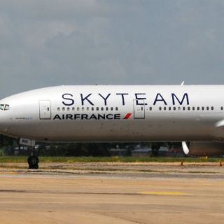 Hay dos detenidos por alerta de bomba en vuelo de Air France