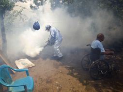 Sector Salud llevó a cabo diversas campañas para mantener el control de la propagación de enfermedades. AP / ARCHIVO