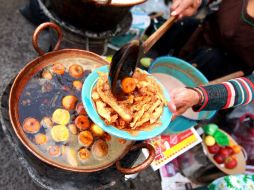 Esperan que en los próximos años crezcan empresas que se dediquen al transporte de alimentos en establecimientos no oficiales. EL INFORMADOR / ARCHIVO