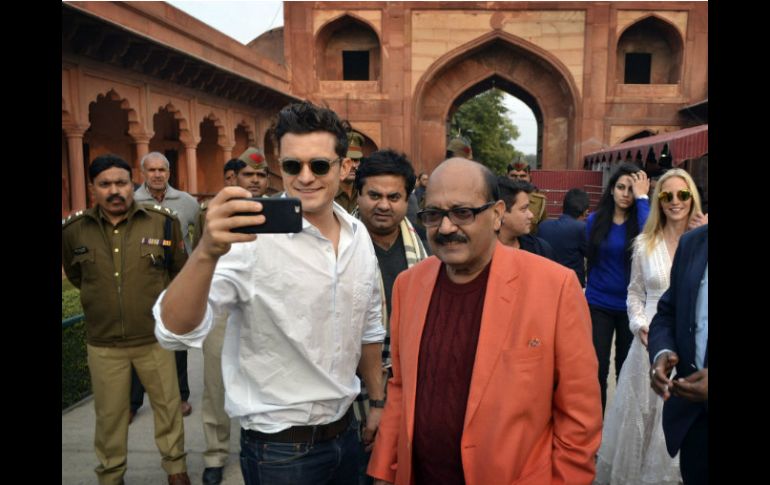 Bloom es invitado por el más alto funcionario electo del estado de Uttar Pradesh para promover el turismo. AP / P. Sharma