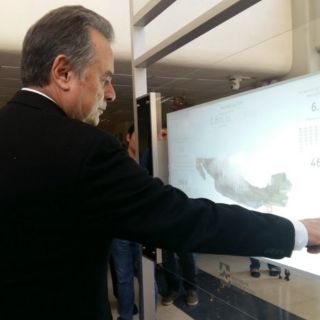 Prevén primera licitación para transmisión eléctrica en 2016