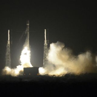 SpaceX logra regresar a la Tierra el primer cuerpo de su cohete Falcon 9