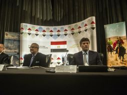 Los ministros egipcios de Turismo anuncian que el gobierno ha elegido una compañía británica de seguridad en aeropuertos del país. AFP / K. Desouki