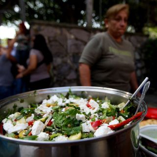 Alimentos nutritivos previos a cenas navideñas permiten cuidar peso