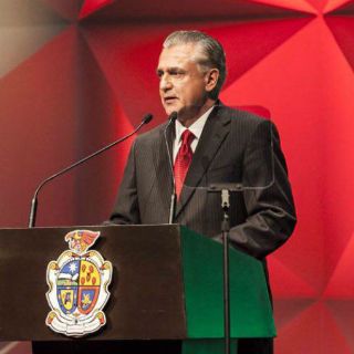 Designa PRI a Enrique Serrano como candidato a Chihuahua