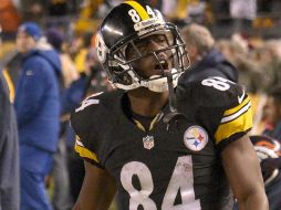 Antonio Brown fue pieza clave para que su equipo, los Acereros, vencieran 34-27 a los Broncos de Denver. AP / ARCHIVO