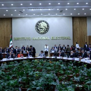 El INE ordena a Congreso de Colima retiro de propaganda