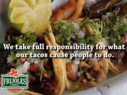 En redes sociales el video alcanza miles de reproducciones y genera reacciones de apoyo al negocio. YOUTUBE / Frijoles & Frescas Grilled Tacos