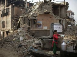 En octubre pasado un terremoto de 7.5 grados de magnitud golpeó a Pakistán y Afganistán causando la muerte de unas 400 personas. AP / ARCHIVO