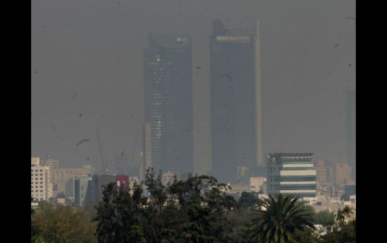 El incendio de una fábrica en la zona de Tlatelolco y la detonación de pirotecnia contribuyeron a que se decretara la medida. SUN / ARCHIVO